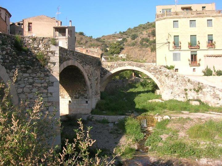 דירות La Vilella Baixa Cal Tom מראה חיצוני תמונה